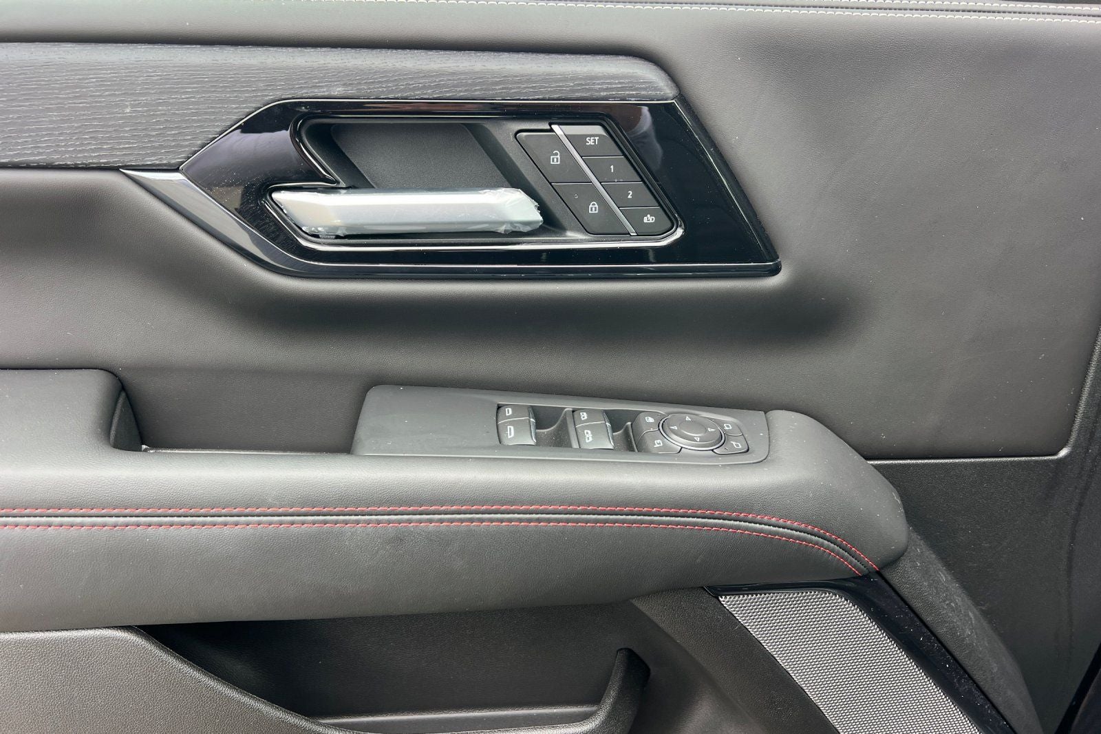 2025 GMC Yukon AT4 Ultimate