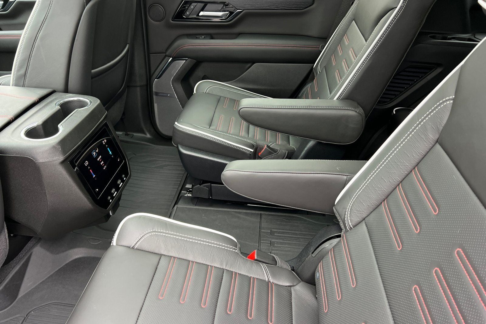 2025 GMC Yukon AT4 Ultimate