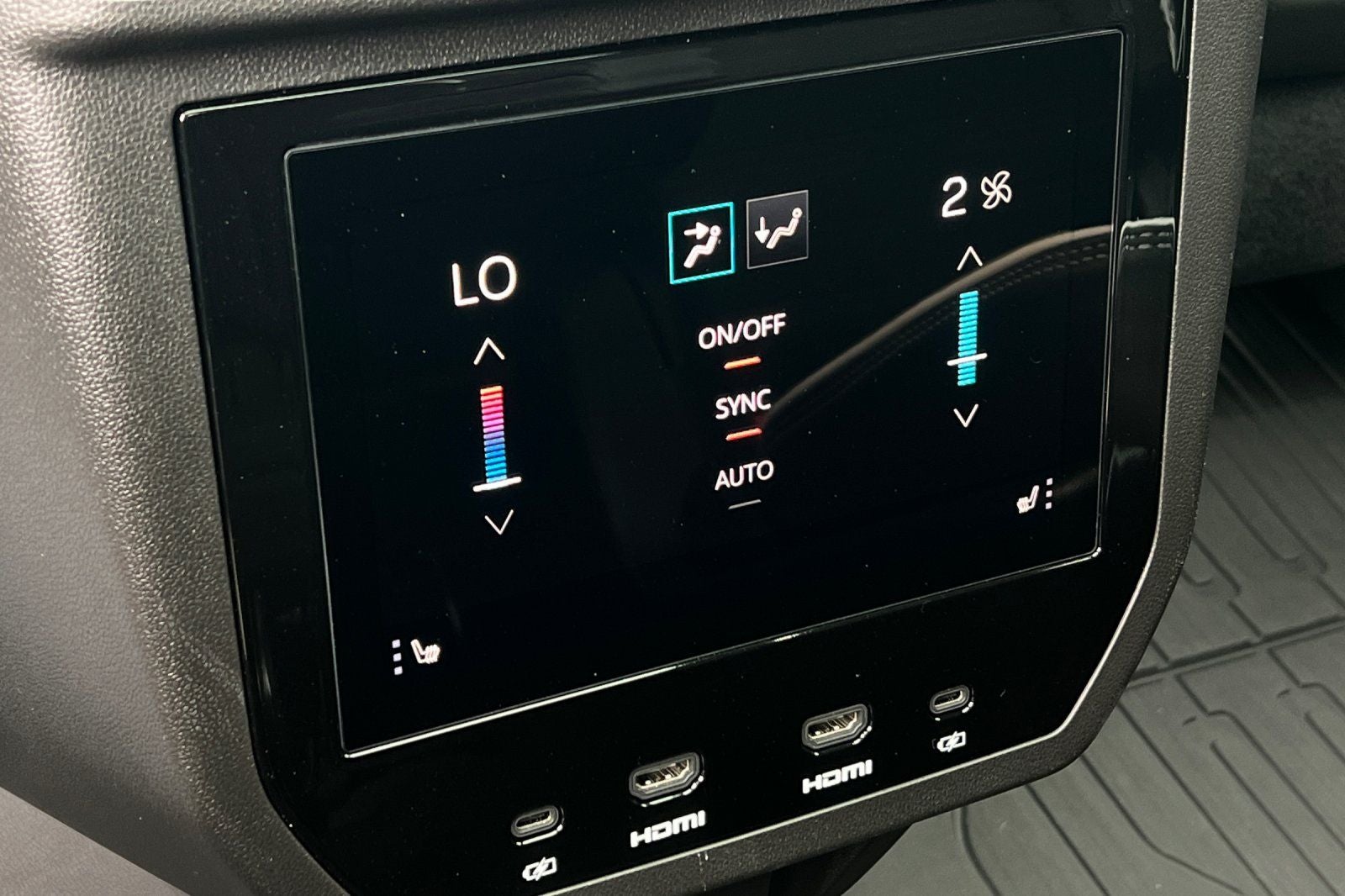 2025 GMC Yukon AT4 Ultimate