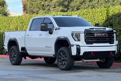 2025 GMC Sierra 2500HD AT4