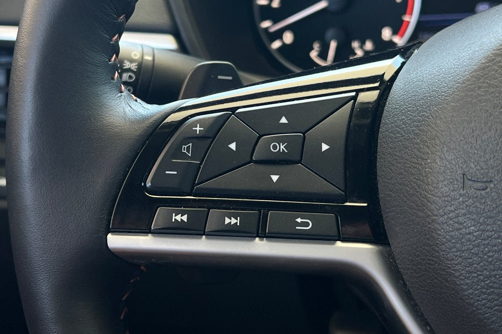 2021 Nissan Altima 2.5 SR AWD