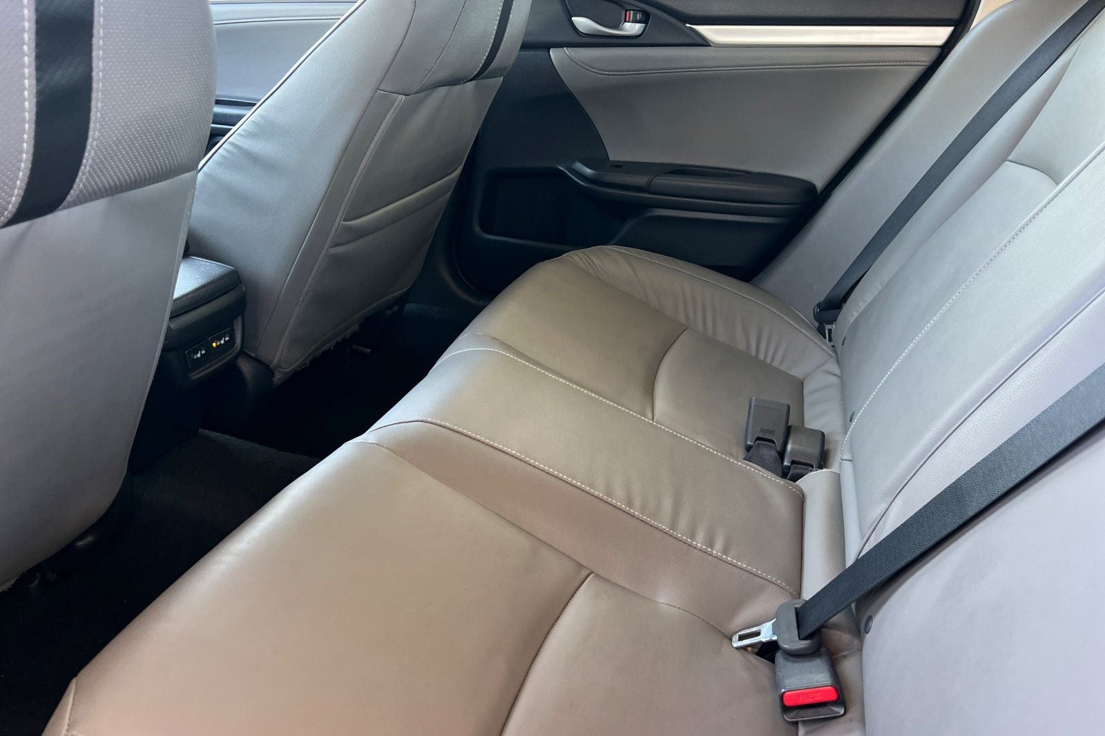 2018 Honda Civic Touring