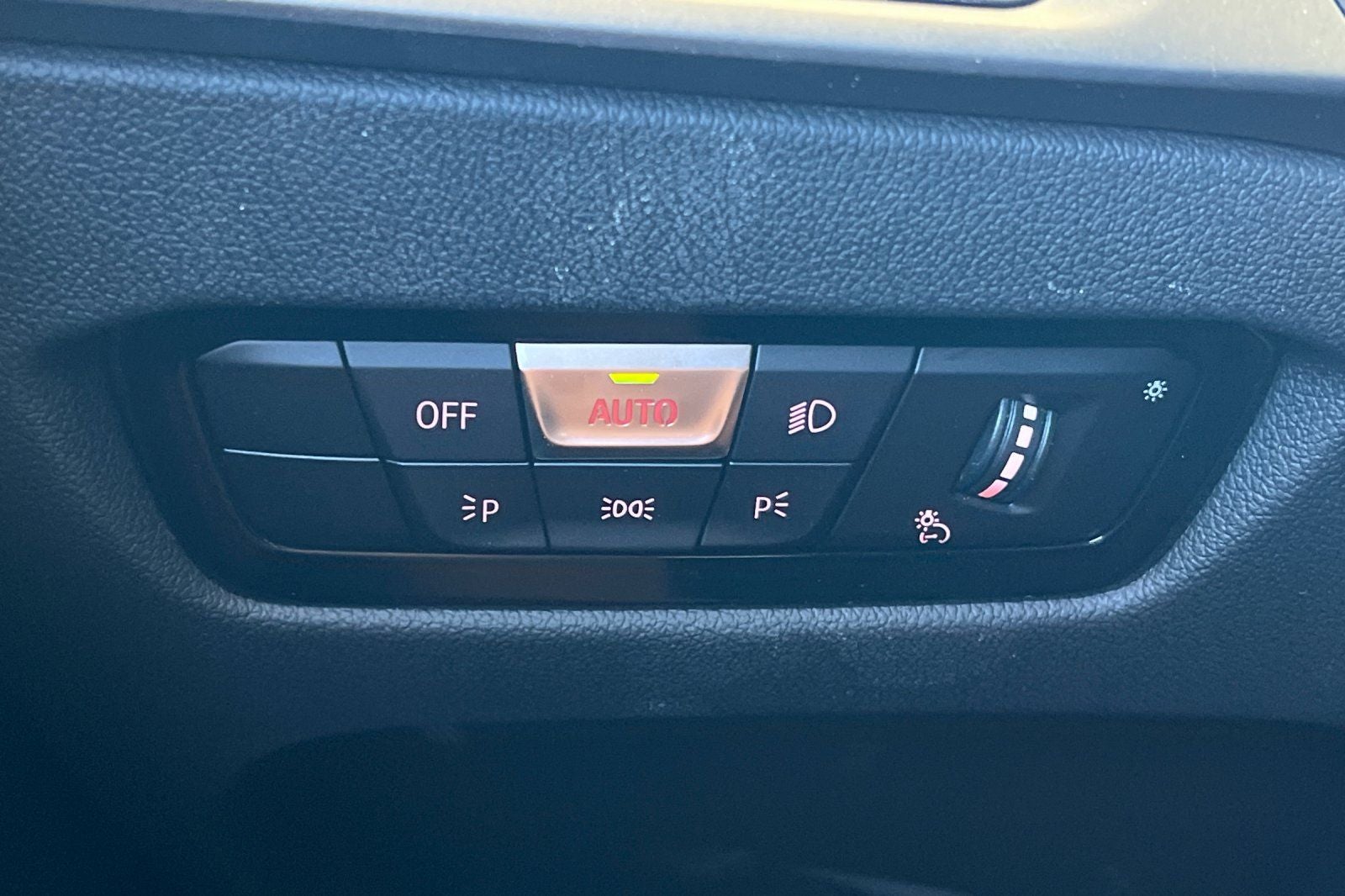 2024 BMW 2 Series 230i xDrive