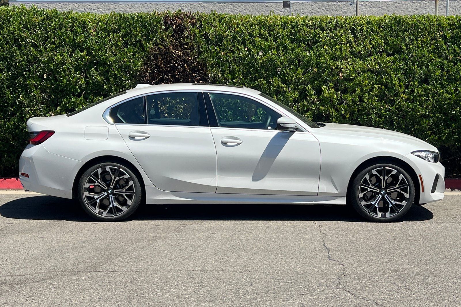 2026 BMW 3 Series 330i
