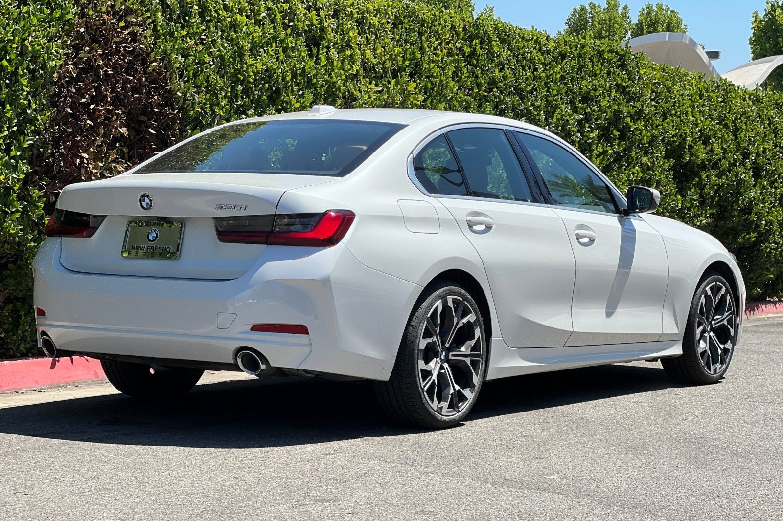 2026 BMW 3 Series 330i