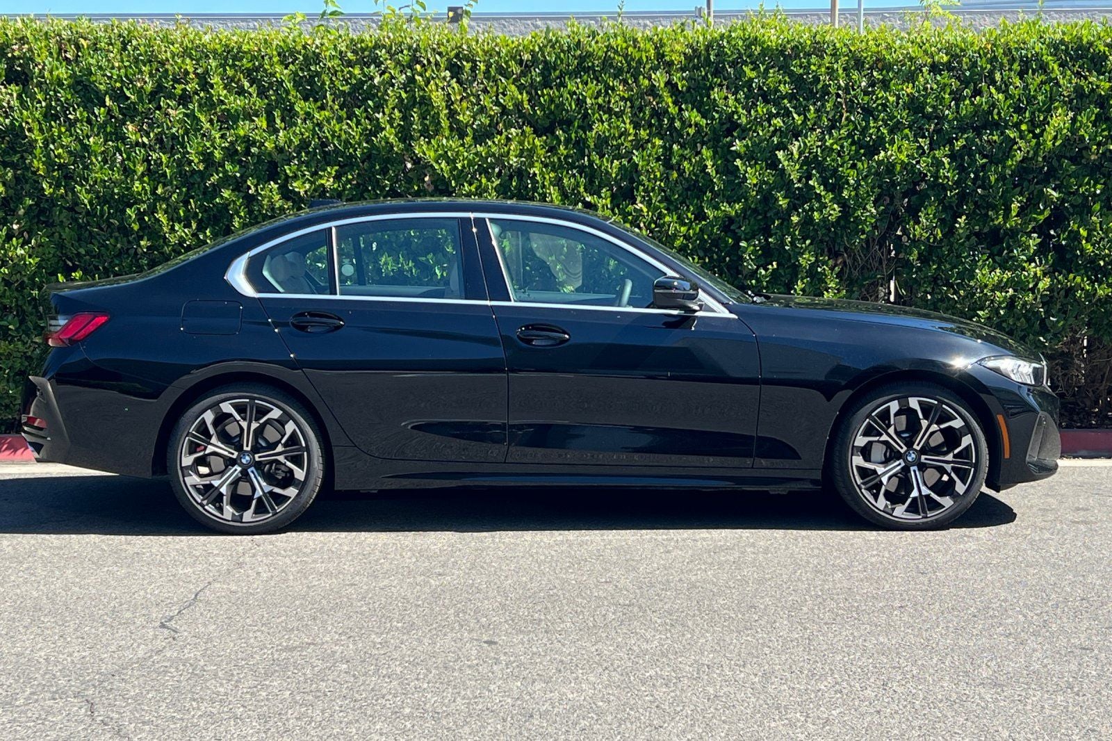 2026 BMW 3 Series 330i