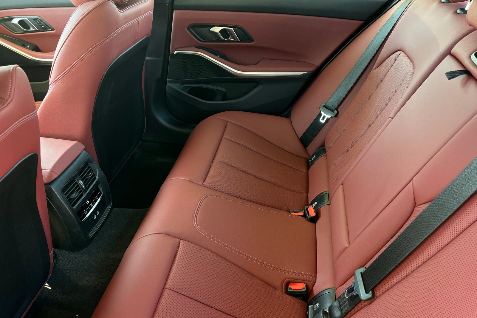 2026 BMW 3 Series 330i