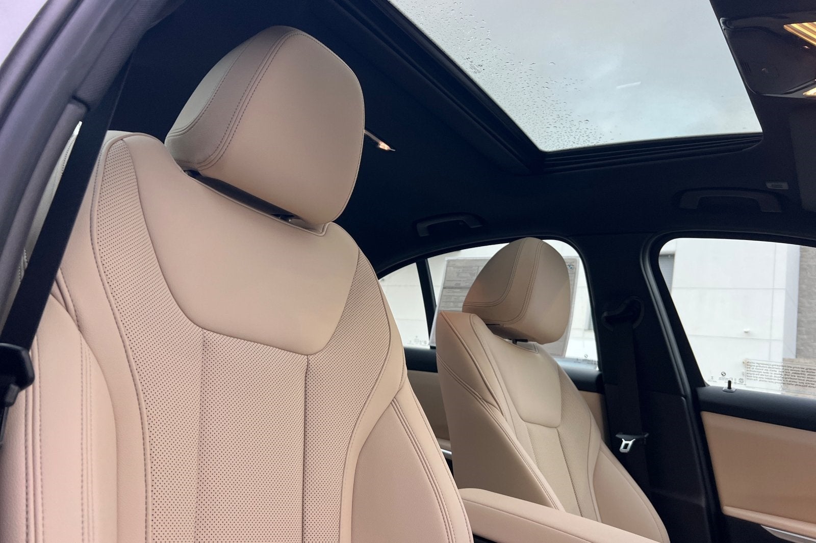 2026 BMW 3 Series 330i