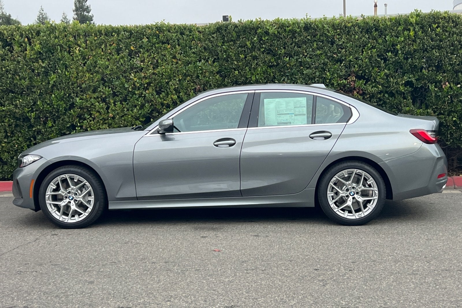 2026 BMW 3 Series 330i