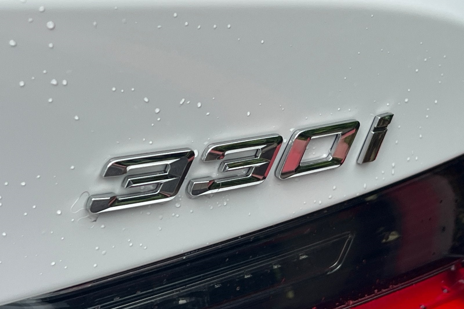 2026 BMW 3 Series 330i