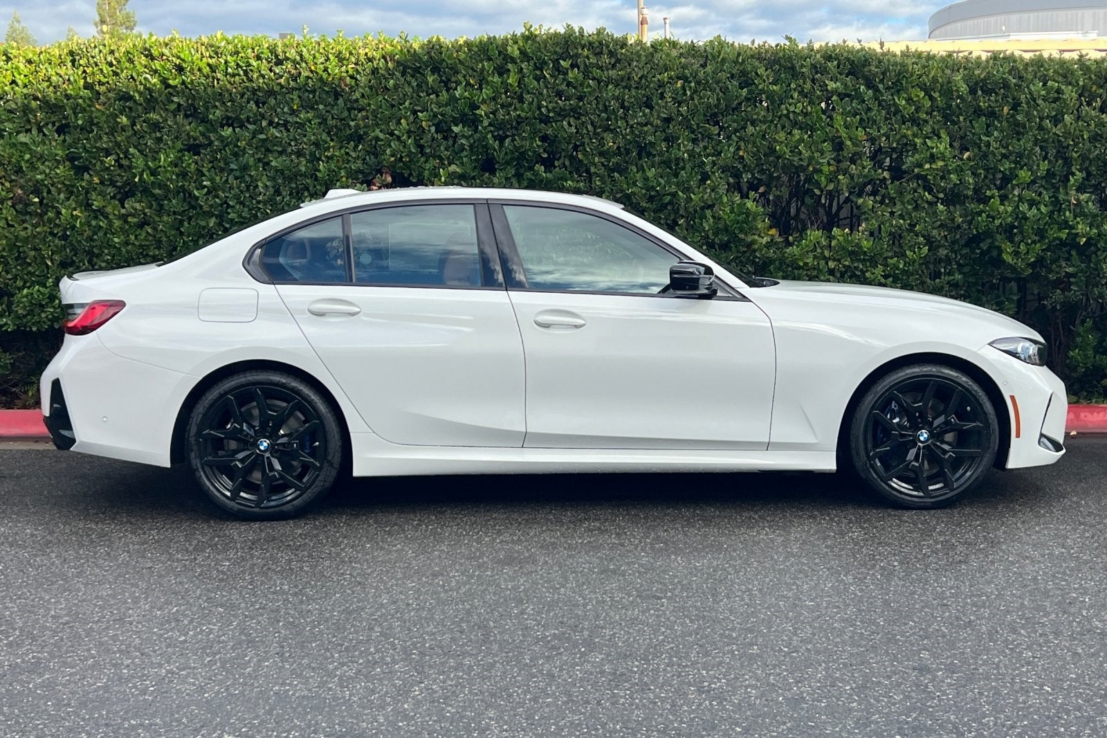 2026 BMW 3 Series 330i