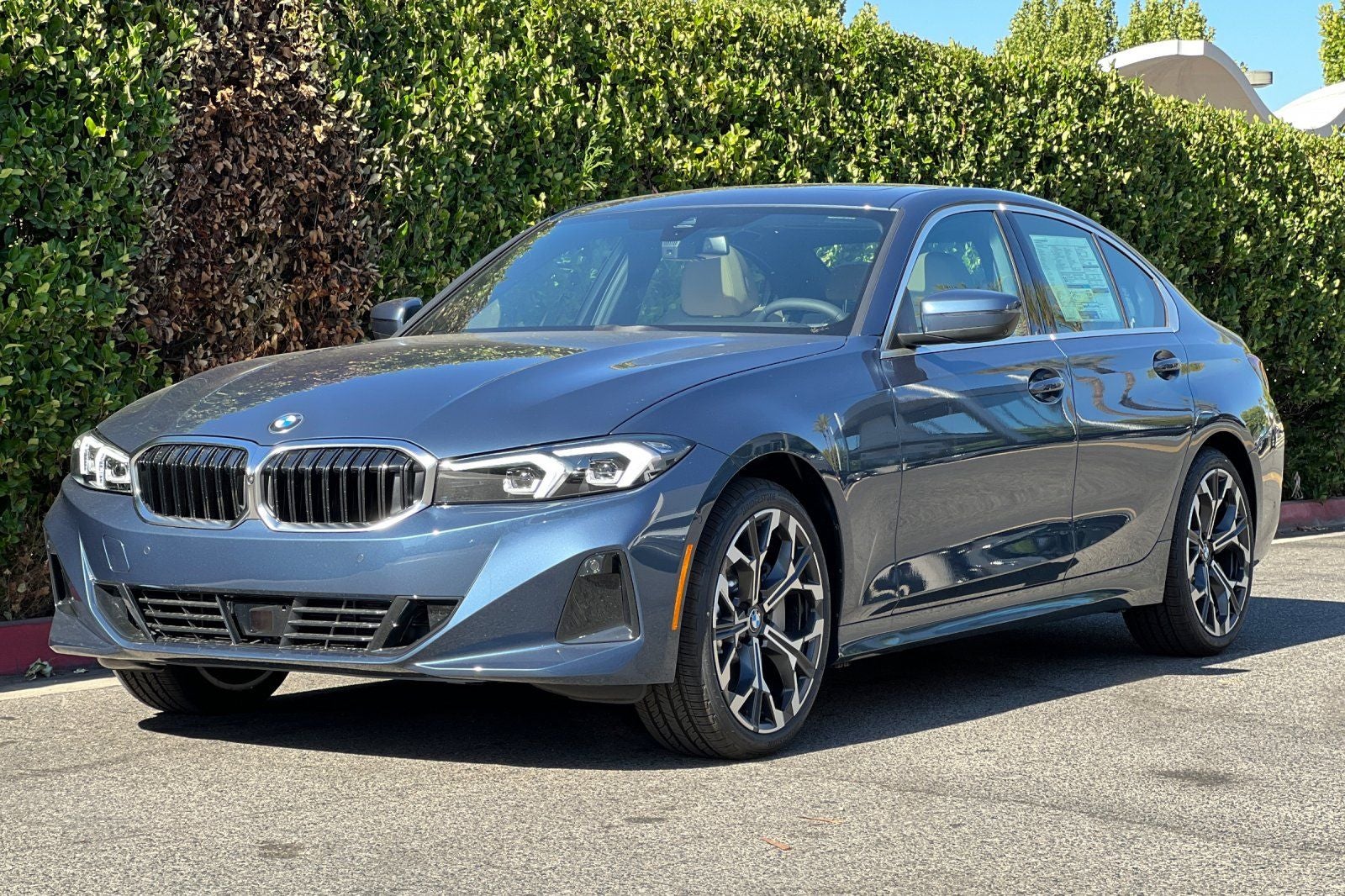 2026 BMW 3 Series 330i