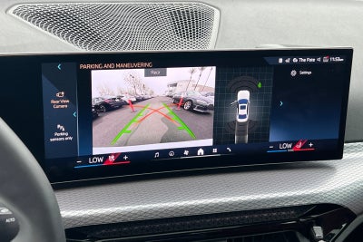 2025 BMW 3 Series 330i