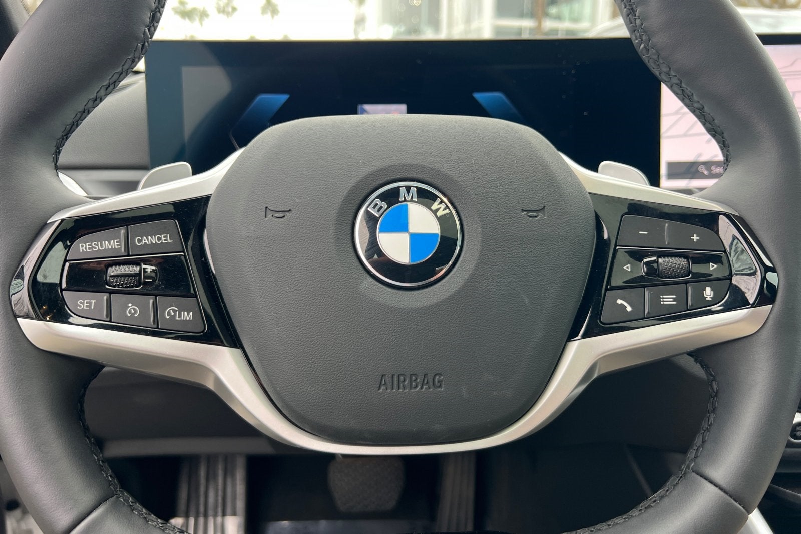 2025 BMW 3 Series 330i