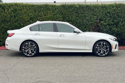 2025 BMW 3 Series 330i