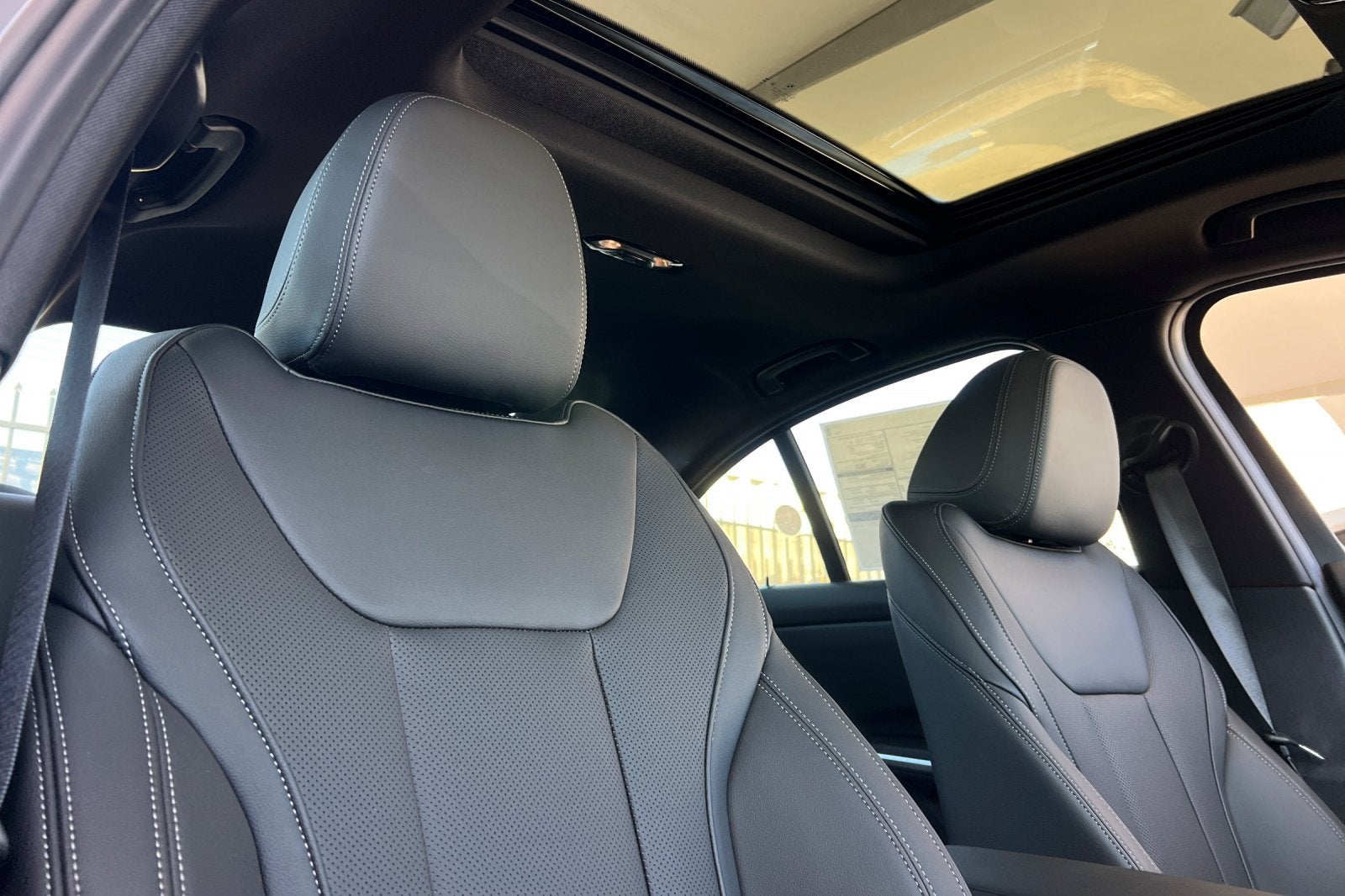2026 BMW 3 Series 330i