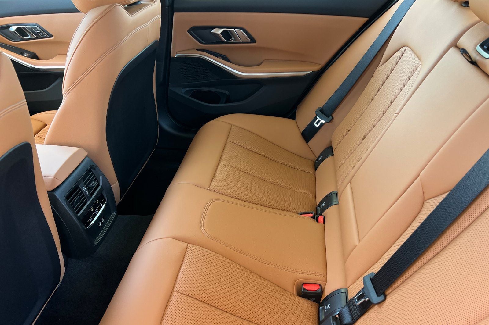 2026 BMW 3 Series 330i