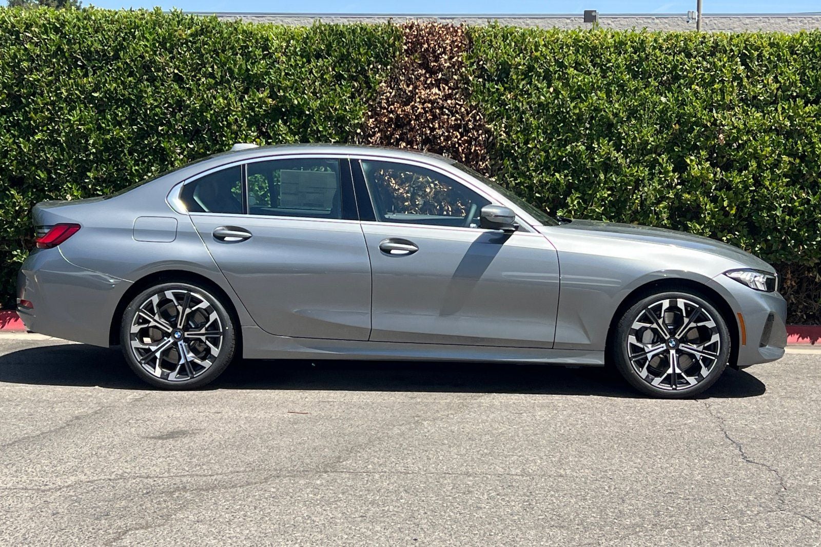 2026 BMW 3 Series 330i