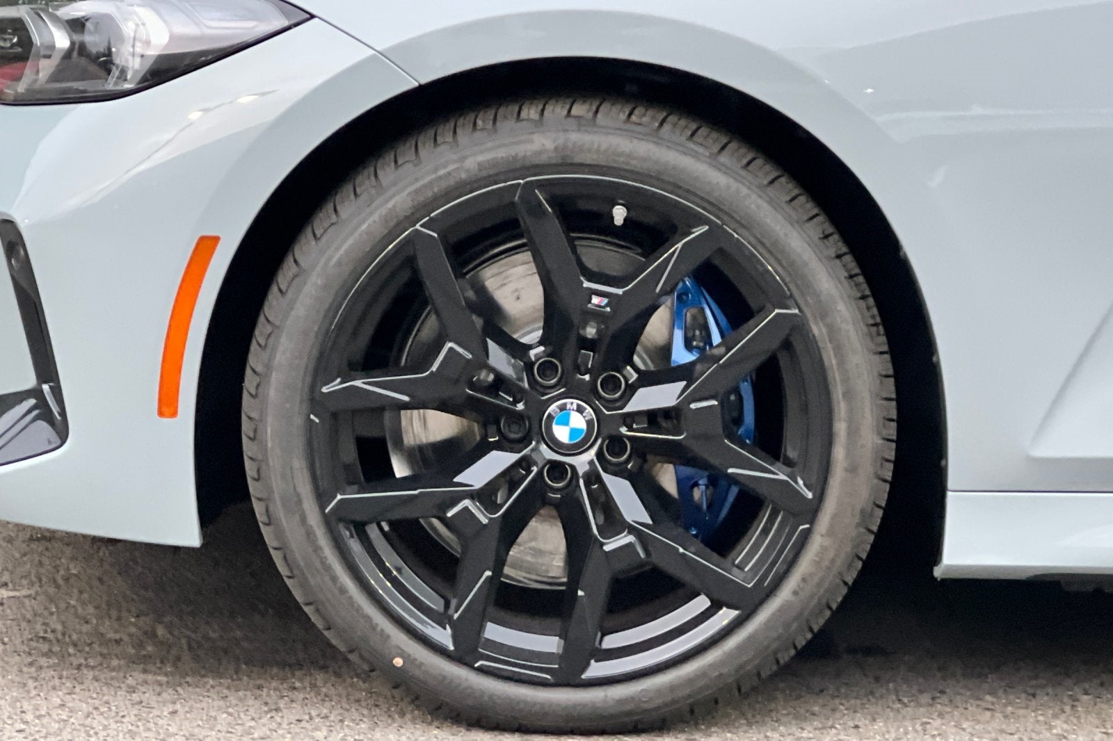 2026 BMW 3 Series 330i