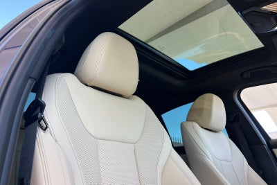 2023 BMW 3 Series 330i