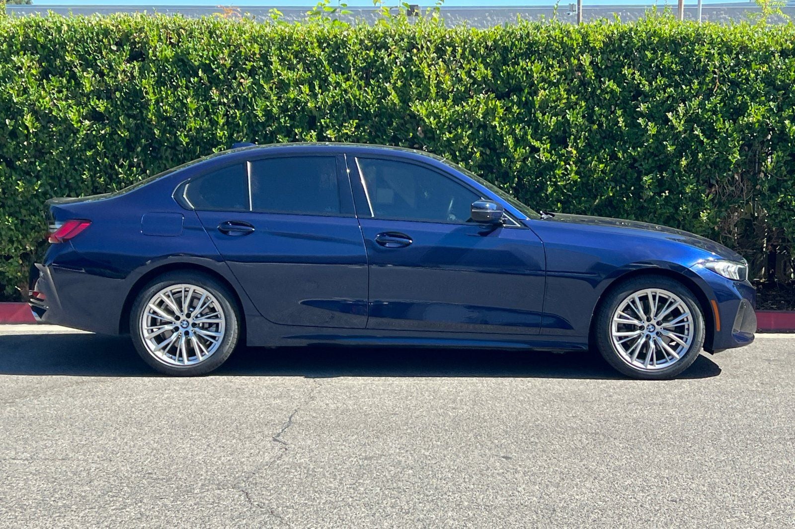 2023 BMW 3 Series 330i