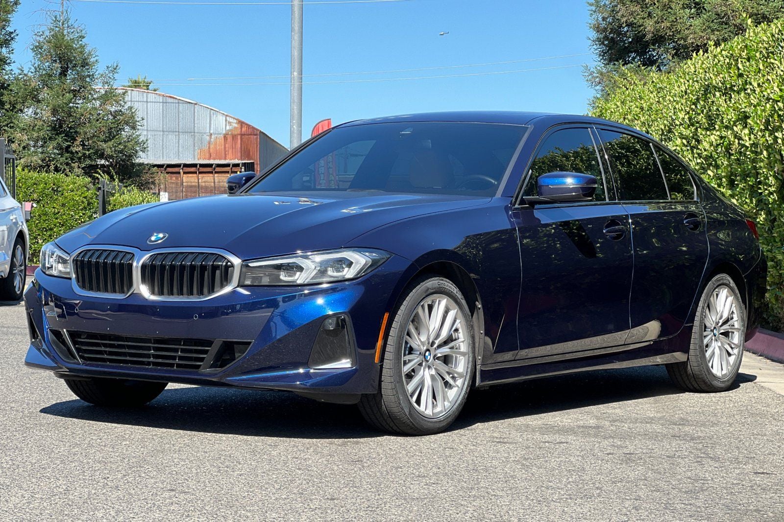 2023 BMW 3 Series 330i