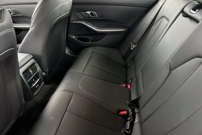 2025 BMW 3 Series 330i xDrive