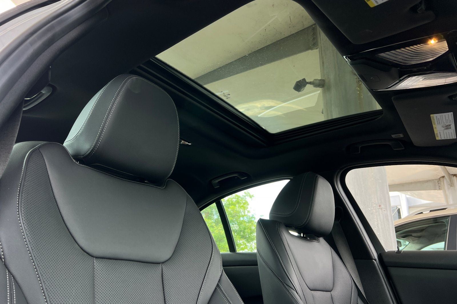 2025 BMW 3 Series 330i xDrive