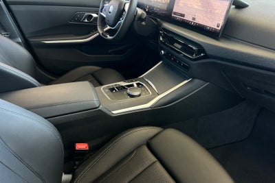 2025 BMW 3 Series 330i xDrive