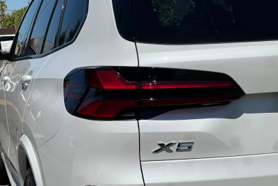 2026 BMW X5 sDrive40i