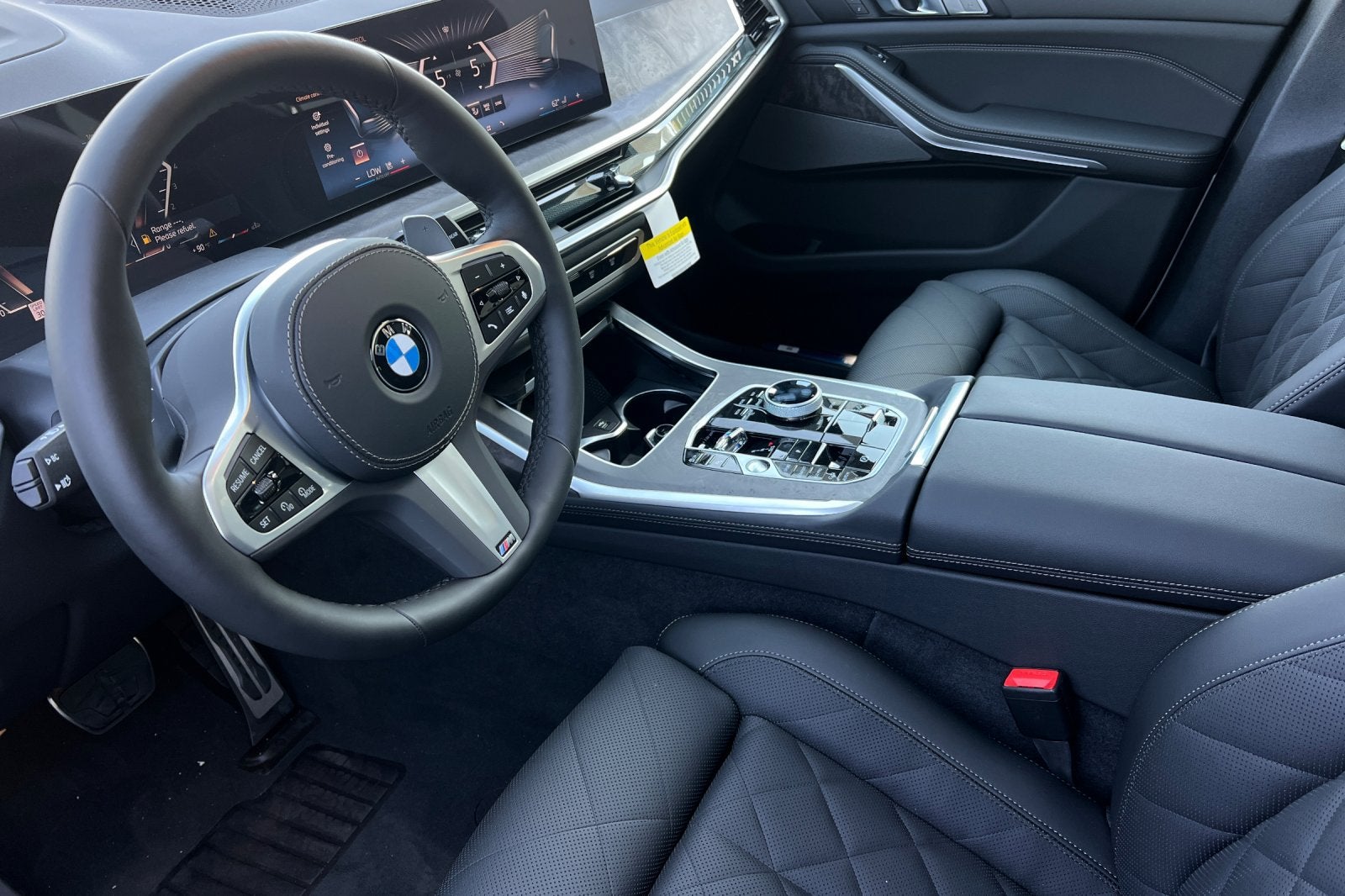 2027 BMW X7 xDrive40i