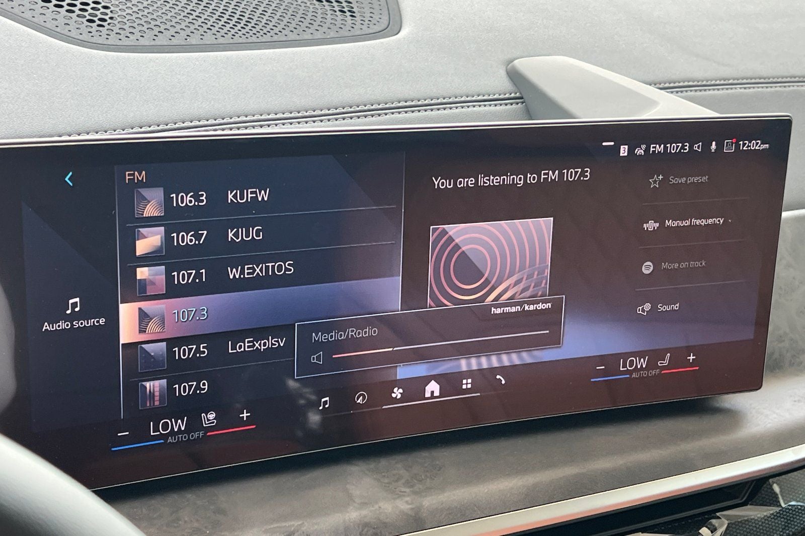 2027 BMW X7 xDrive40i