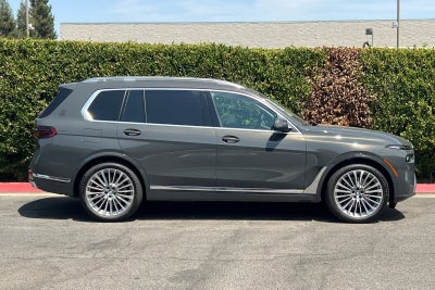 2027 BMW X7 xDrive40i