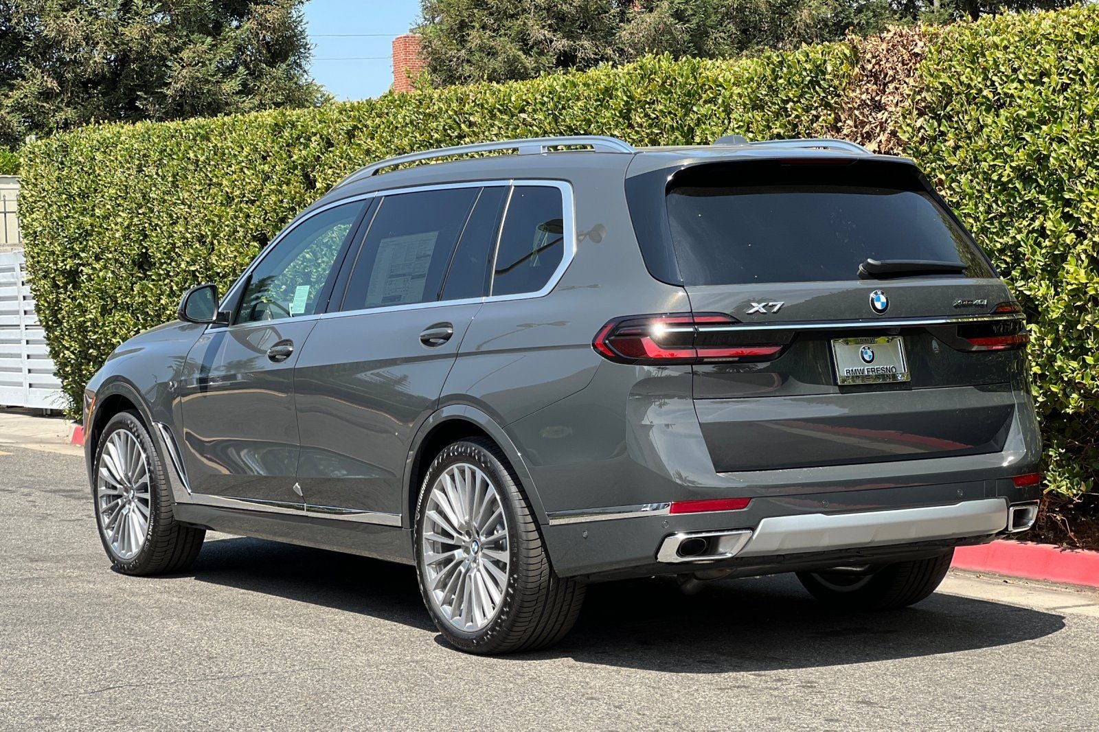 2027 BMW X7 xDrive40i