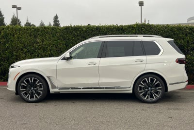 2026 BMW X7 xDrive40i