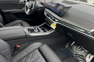2027 BMW X7 xDrive40i