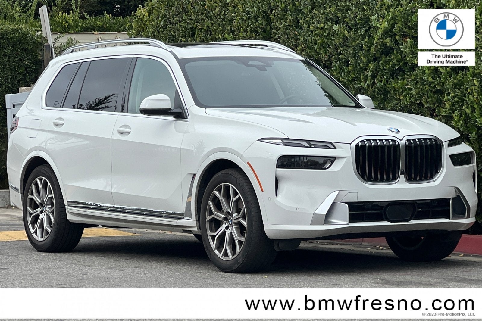 2025 BMW X7 xDrive40i