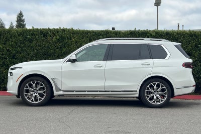 2025 BMW X7 xDrive40i