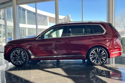 2026 BMW X7 xDrive40i