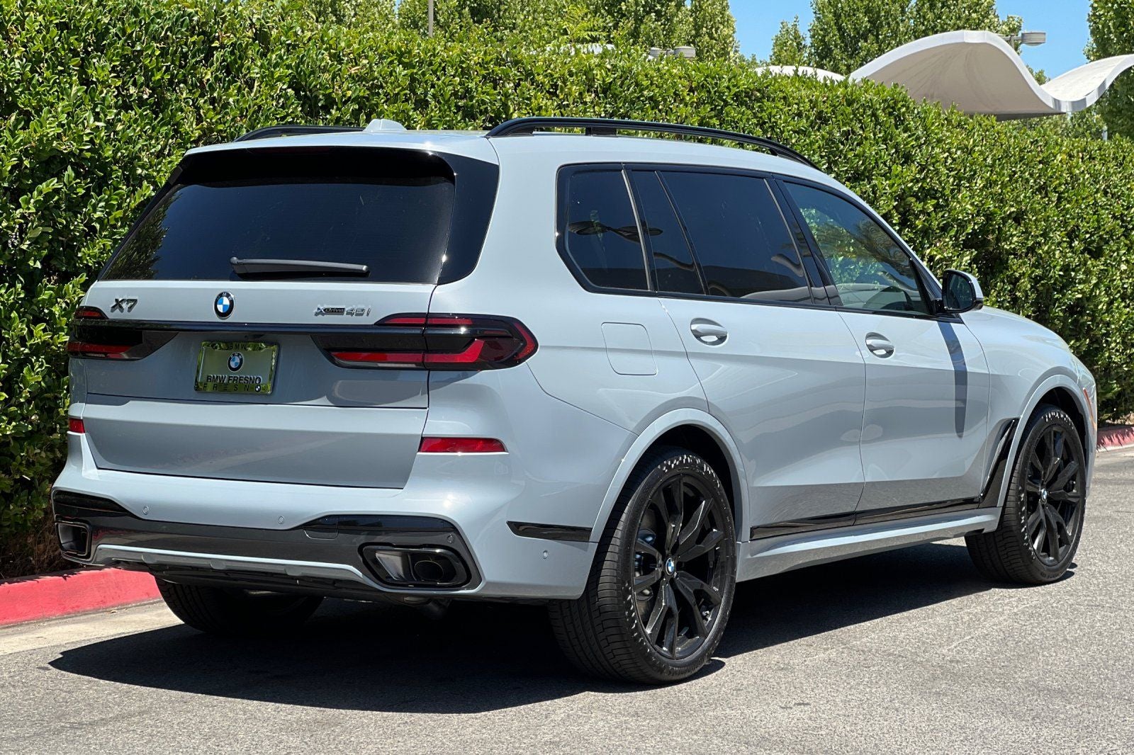 2027 BMW X7 xDrive40i