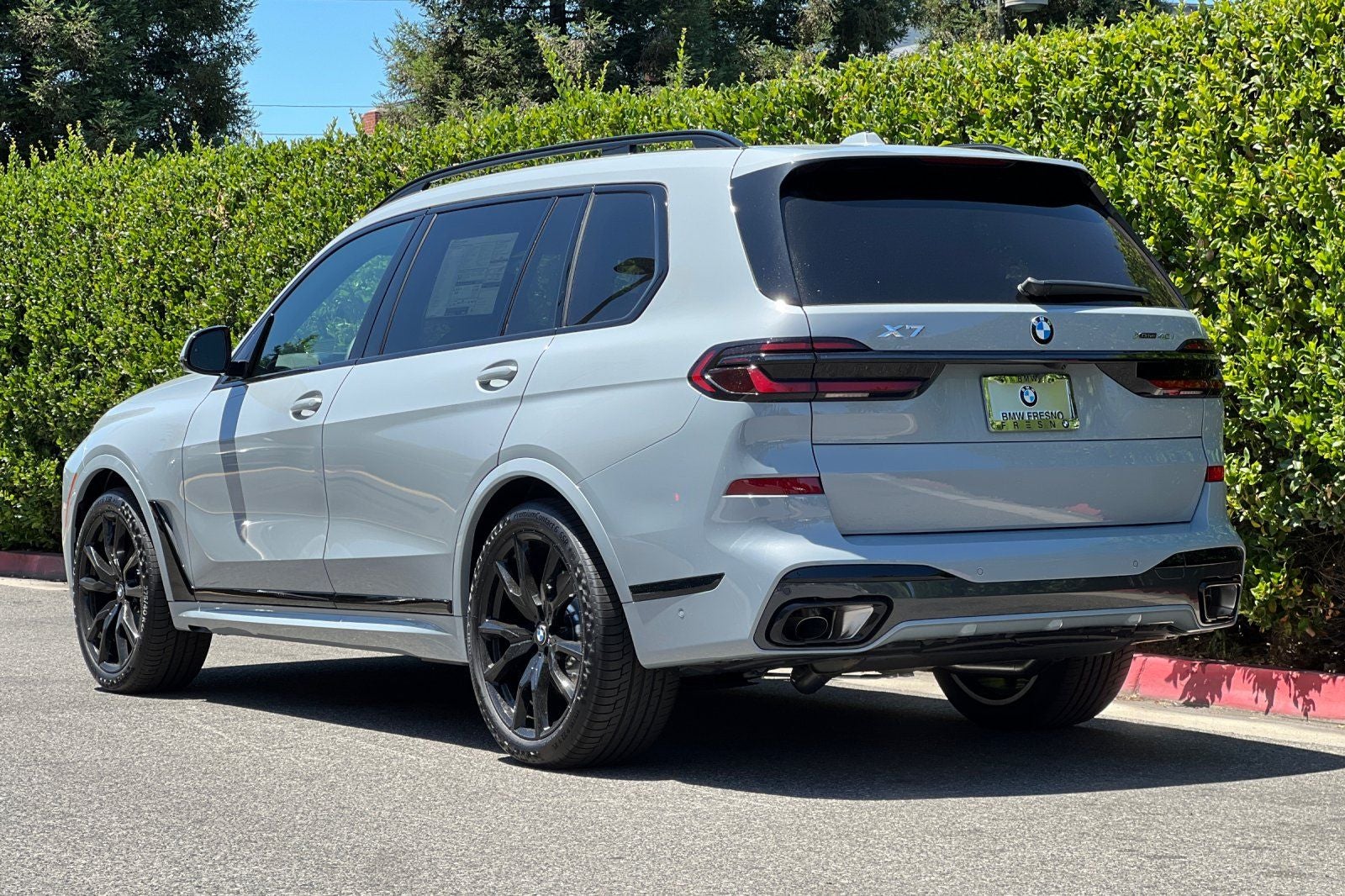 2027 BMW X7 xDrive40i