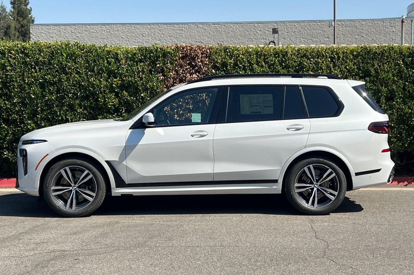 2027 BMW X7 xDrive40i