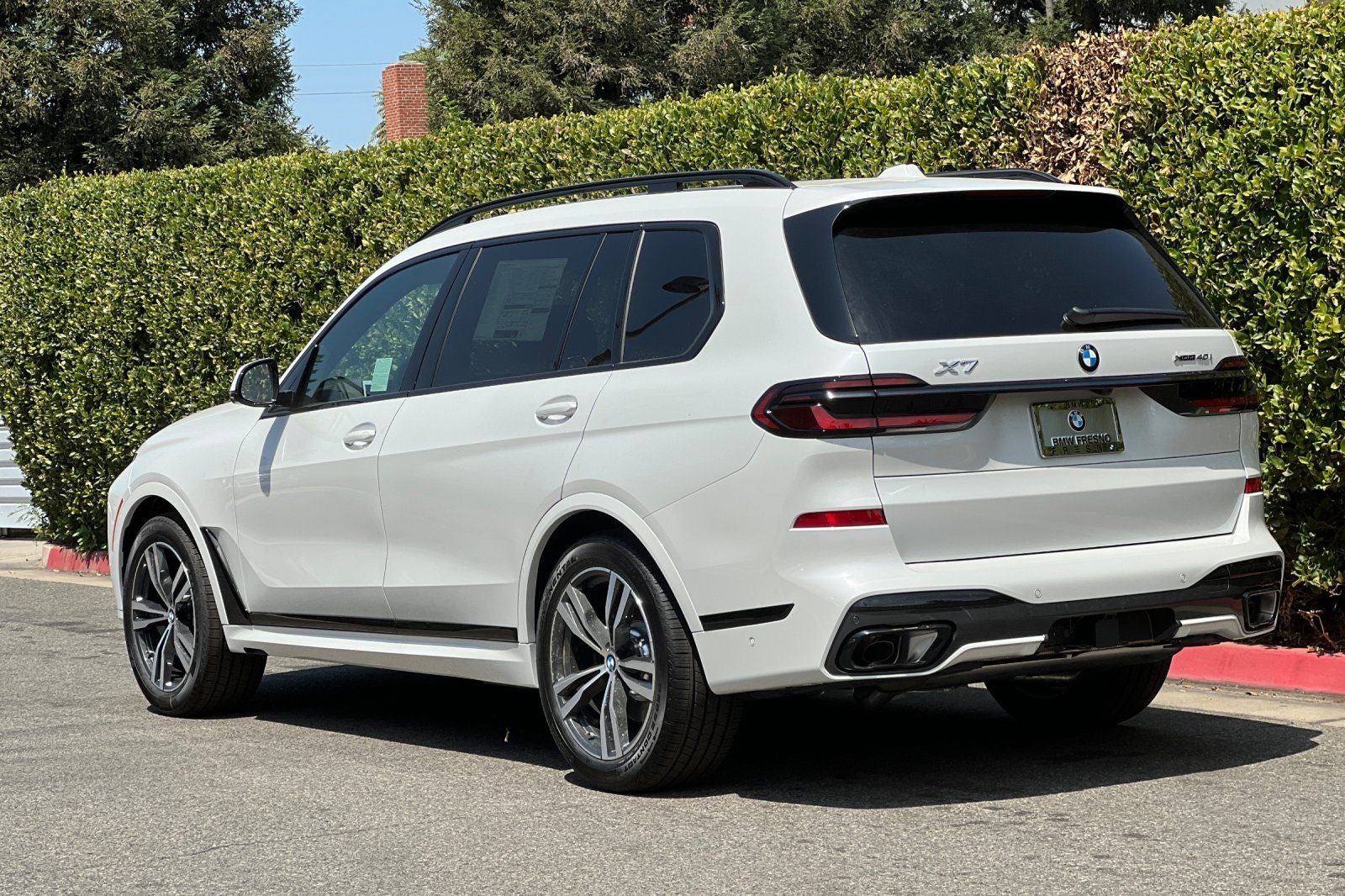 2027 BMW X7 xDrive40i
