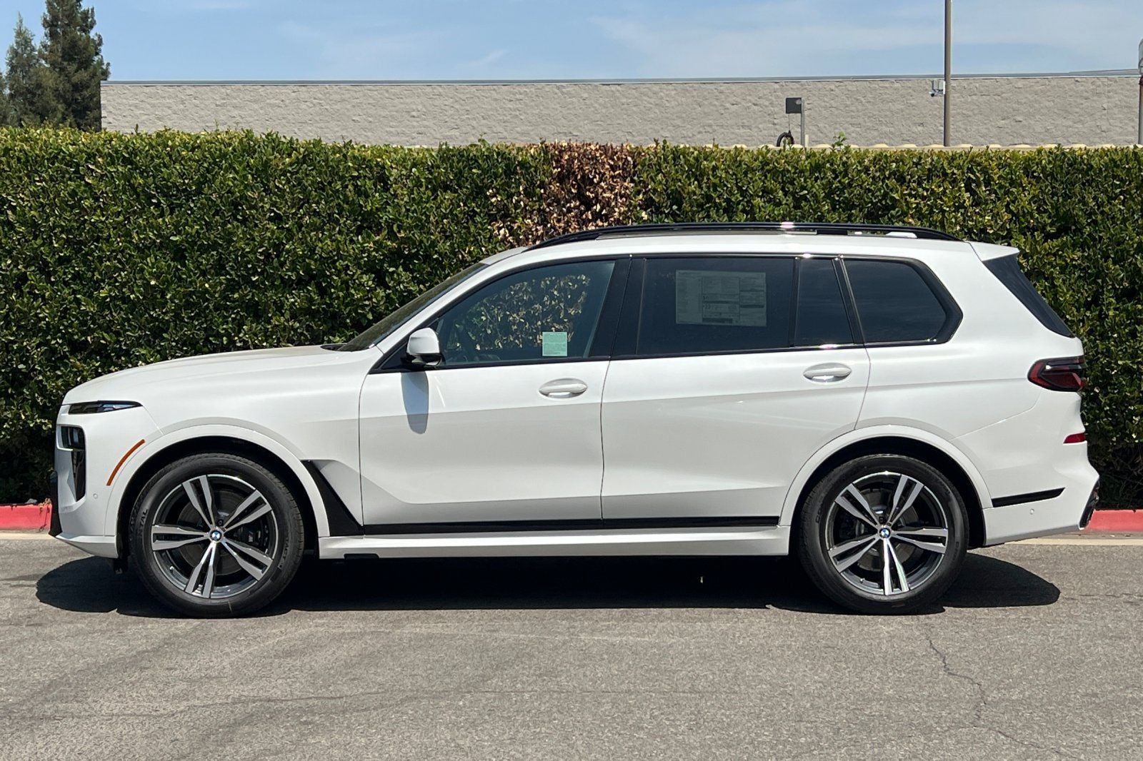 2027 BMW X7 xDrive40i