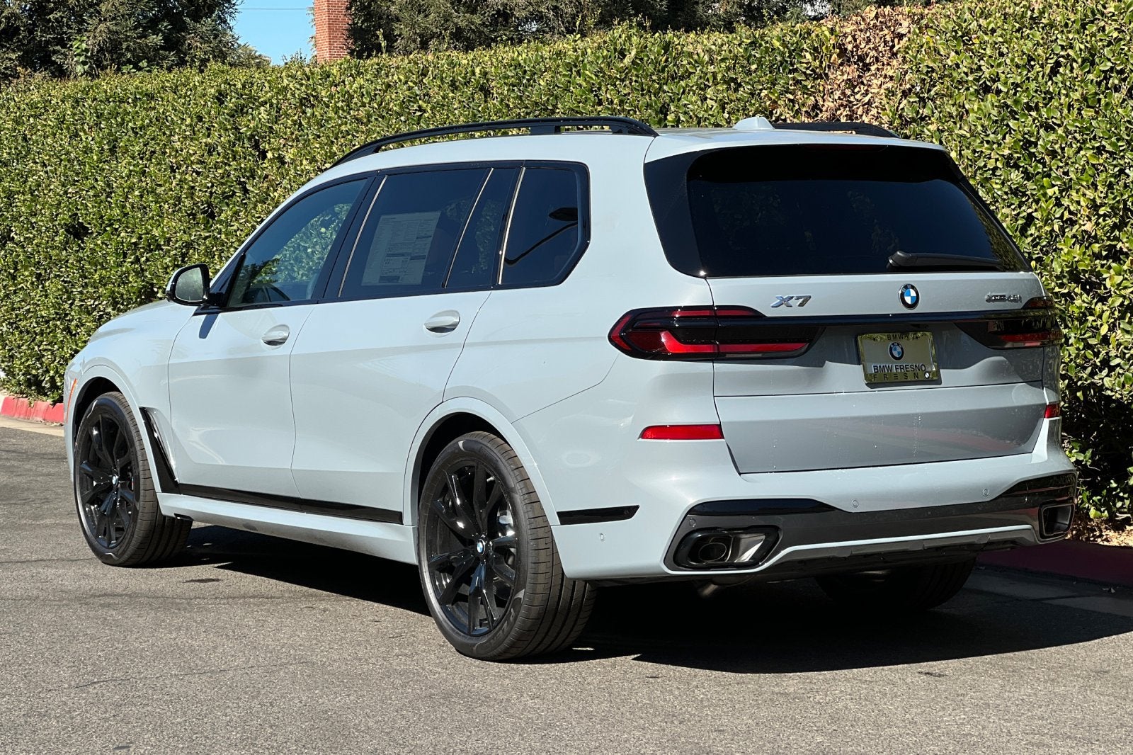 2027 BMW X7 xDrive40i