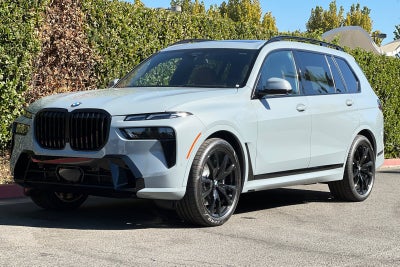 2027 BMW X7 xDrive40i
