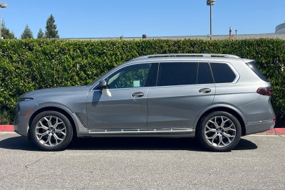 2024 BMW X7 xDrive40i