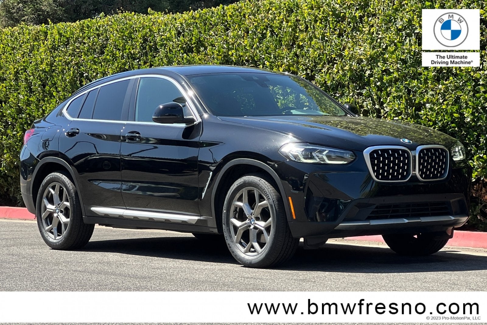 2023 BMW X4 xDrive30i