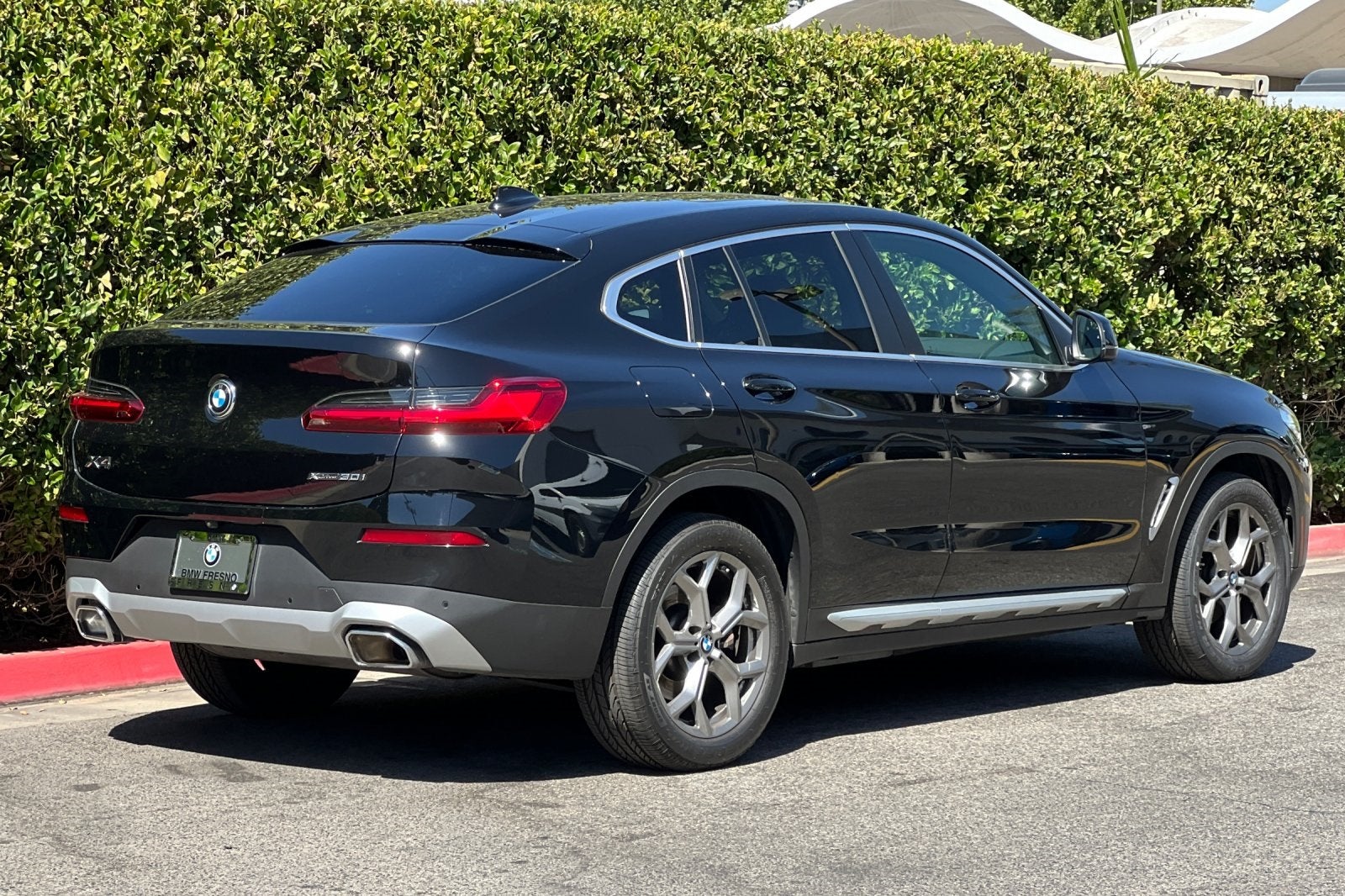 2023 BMW X4 xDrive30i