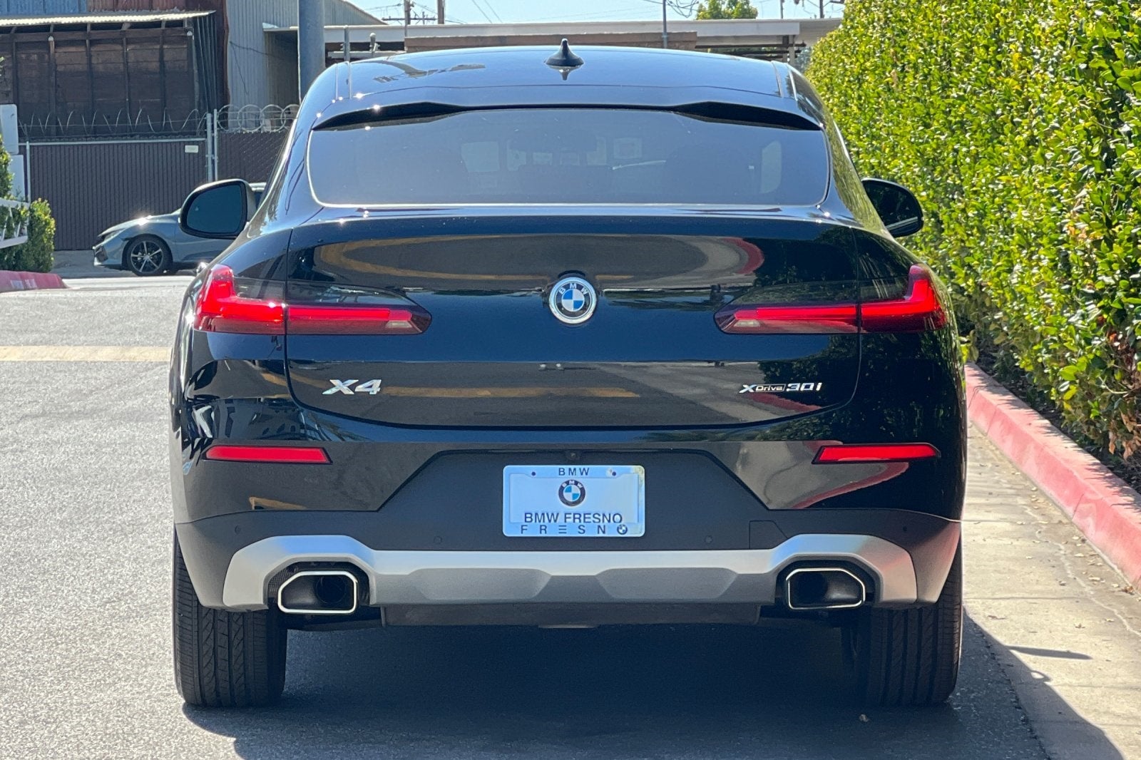 2023 BMW X4 xDrive30i